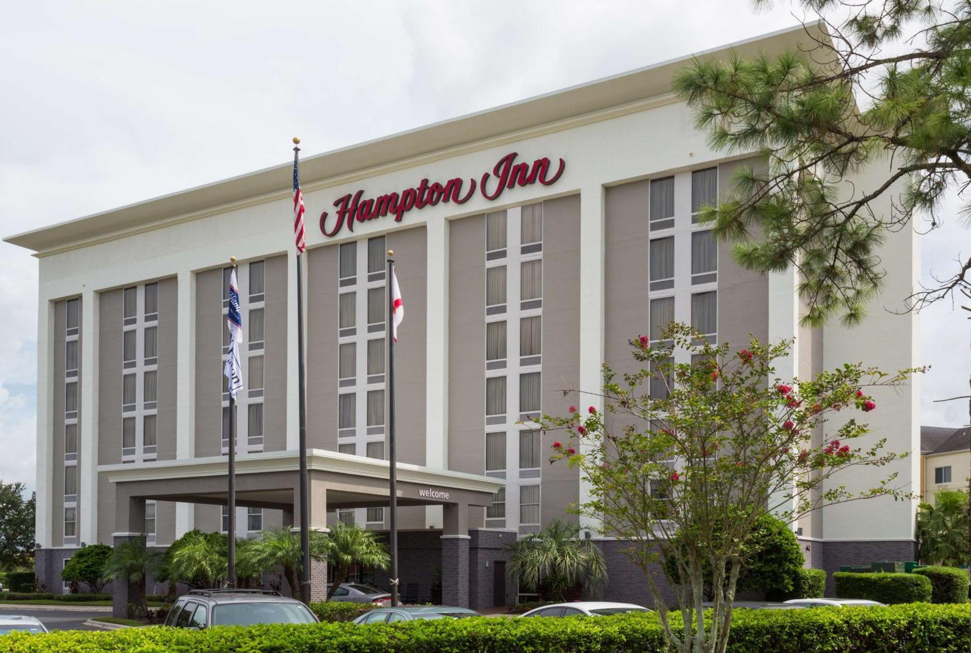 Hampton Inn Orlando-International Airport Exterior photo